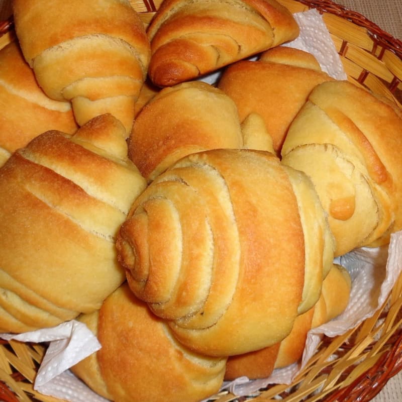 Panini sfogliati of durum wheat