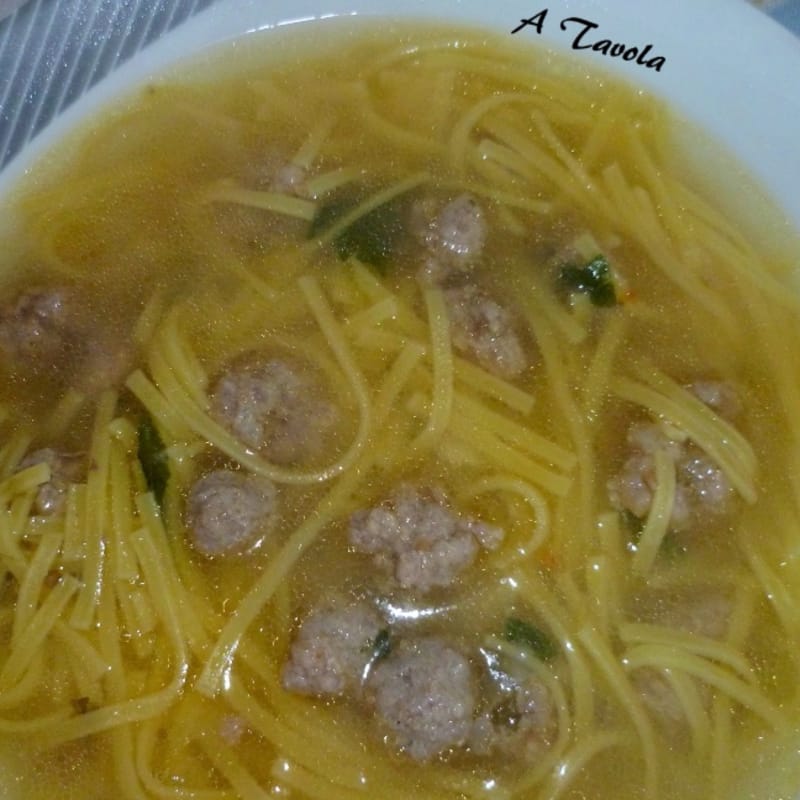 Meatballs for Taglierini in broth