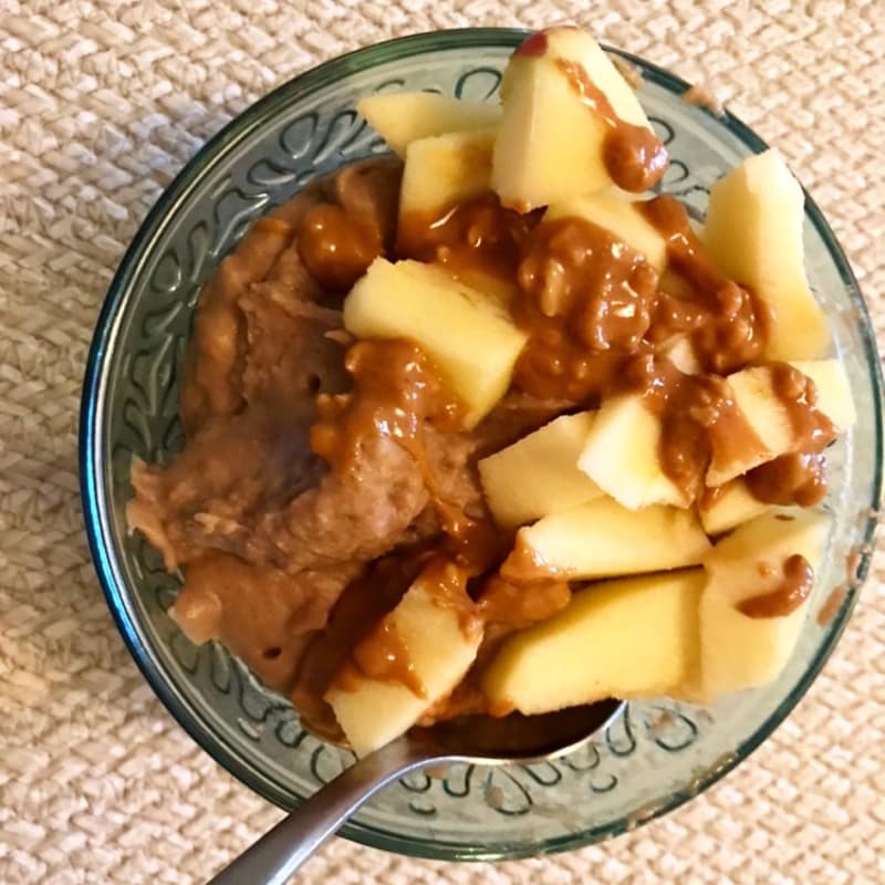 Gachas de avena y manzanas