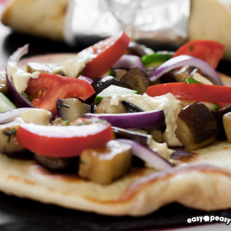 Pita con berenjenas y verduras!