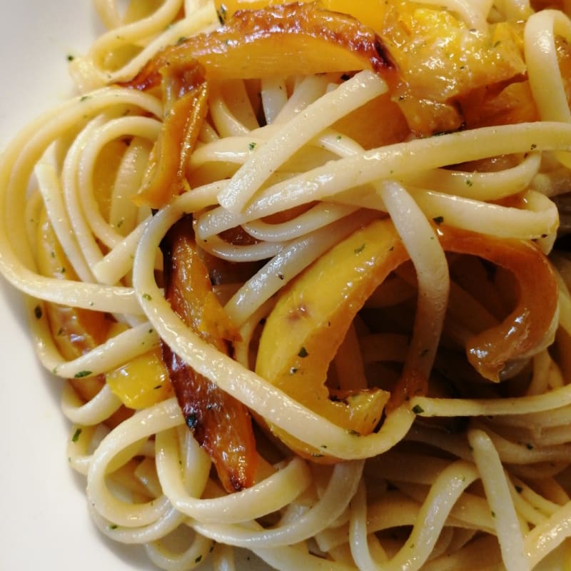 Pasta con pimientos