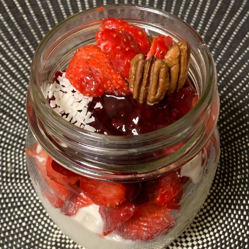 Low-fat yogurt with strawberries