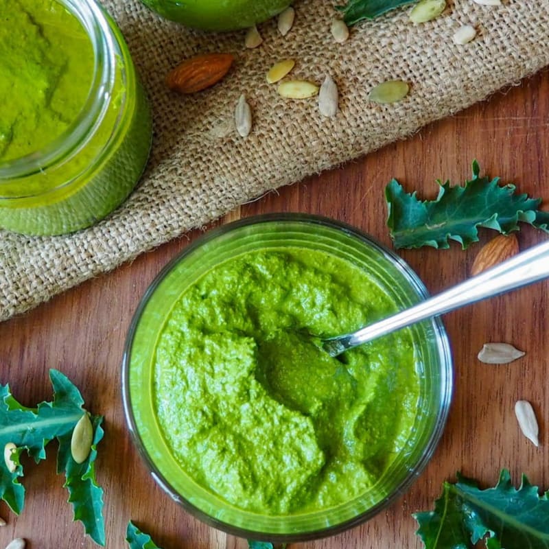 Kale curly pesto