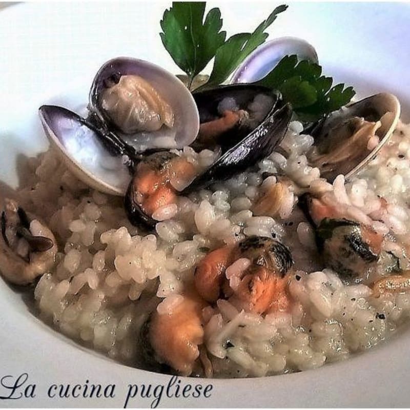 Risotto con mejillones y almejas