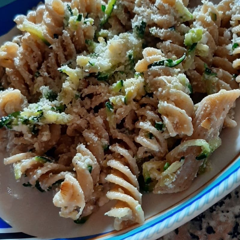 Zucchini and ricotta pasta