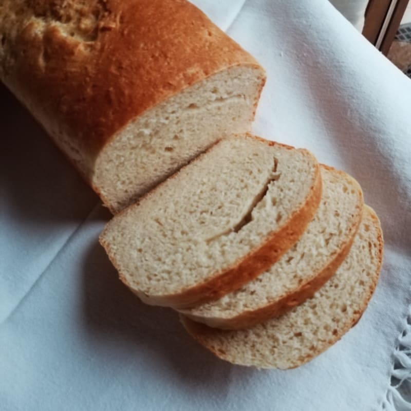 Light brioche bread