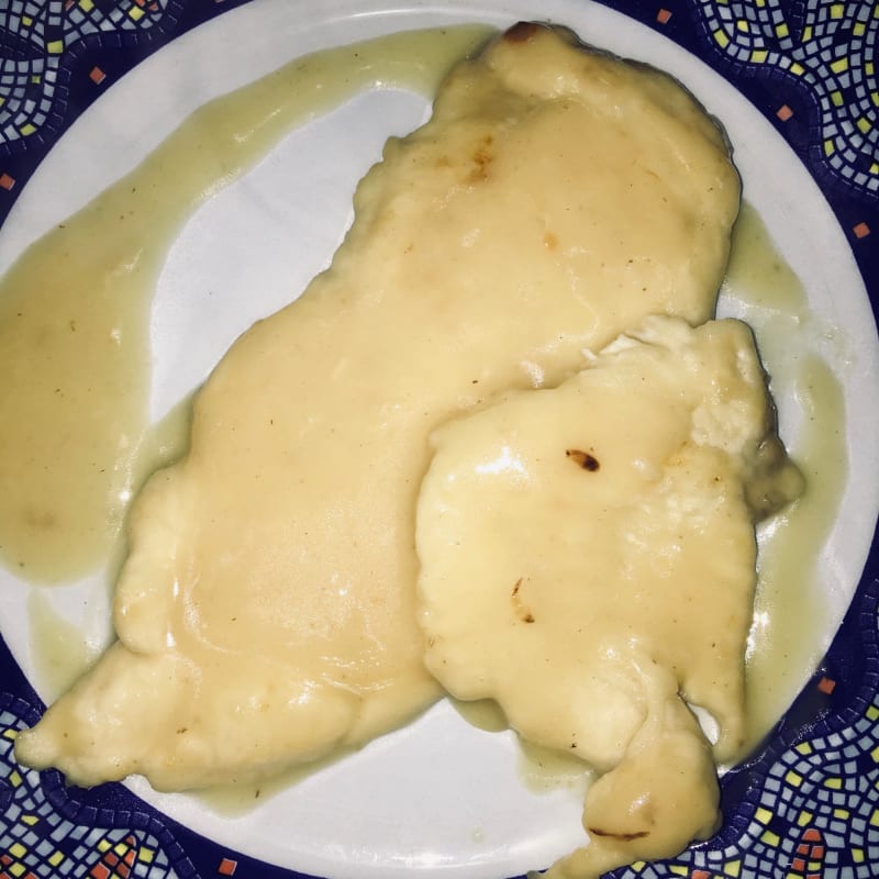 Escalope con salsa de limón