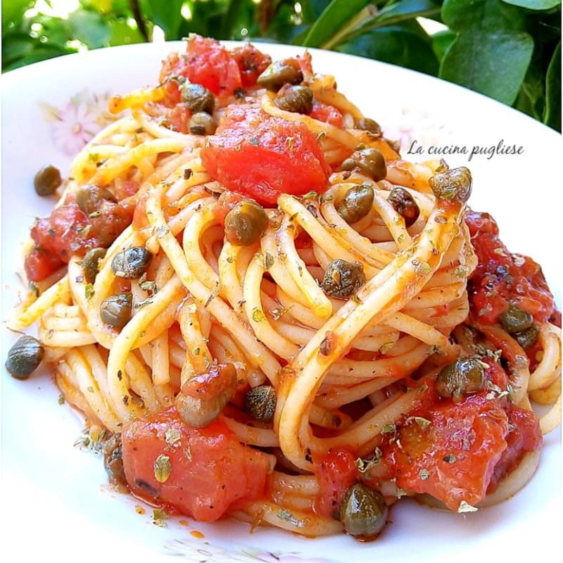 Espaguetis con salsa de tomate