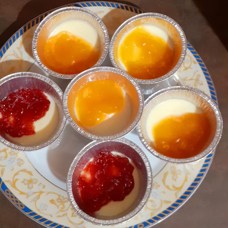 Panna cotta con frutta