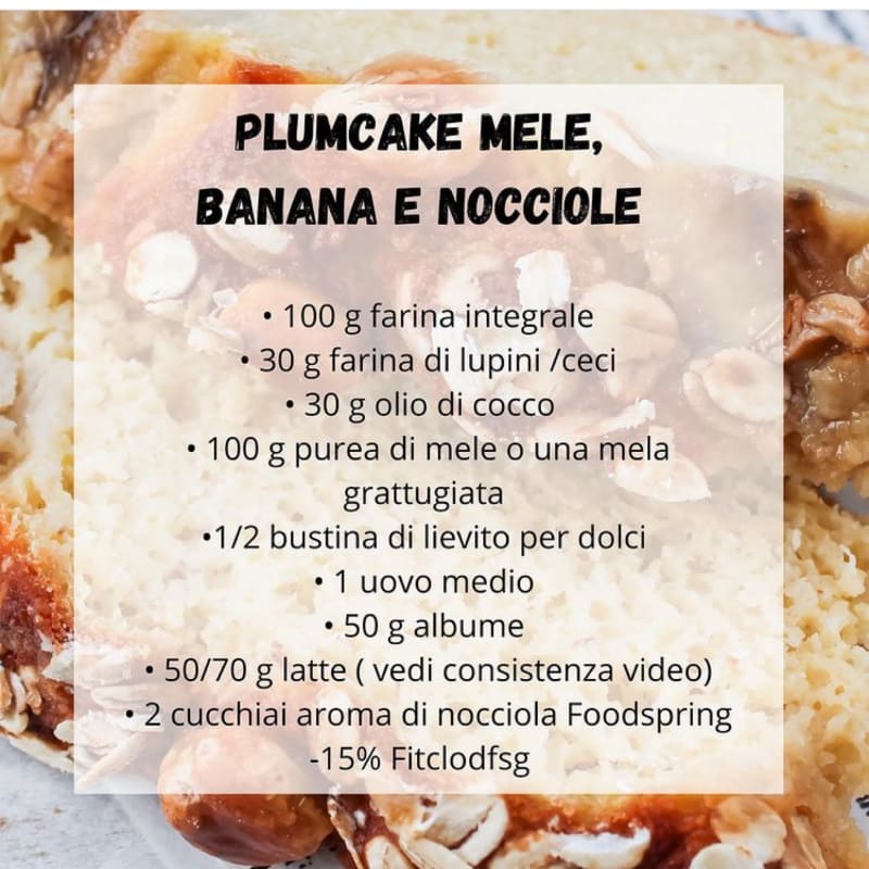 Torta mele banane e nocciole