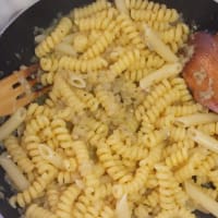 Foto preparazione Pasta with onions and breadcrumbs Foto preparazione Pasta with onions and breadcrumbs