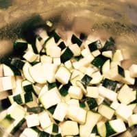 Foto preparazione Cream of zucchini and curry Foto preparazione Cream of zucchini and curry