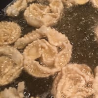 Foto preparazione Cartellate to mulled wine and honey Foto preparazione Cartellate to mulled wine and honey