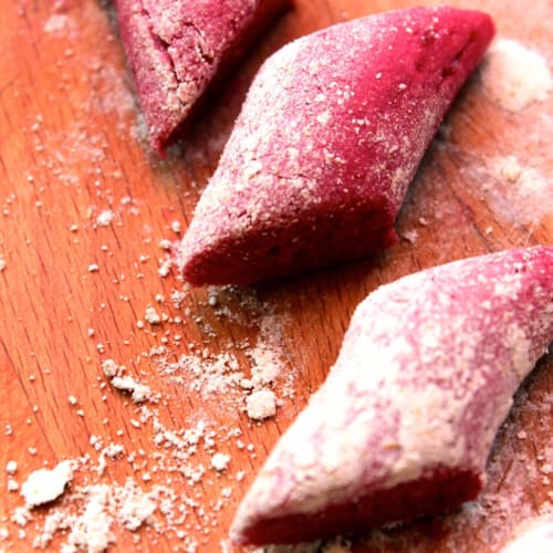 Foto ricetta passaggio Sexy spicy beet gnocchi Foto ricetta passaggio Sexy spicy beet gnocchi