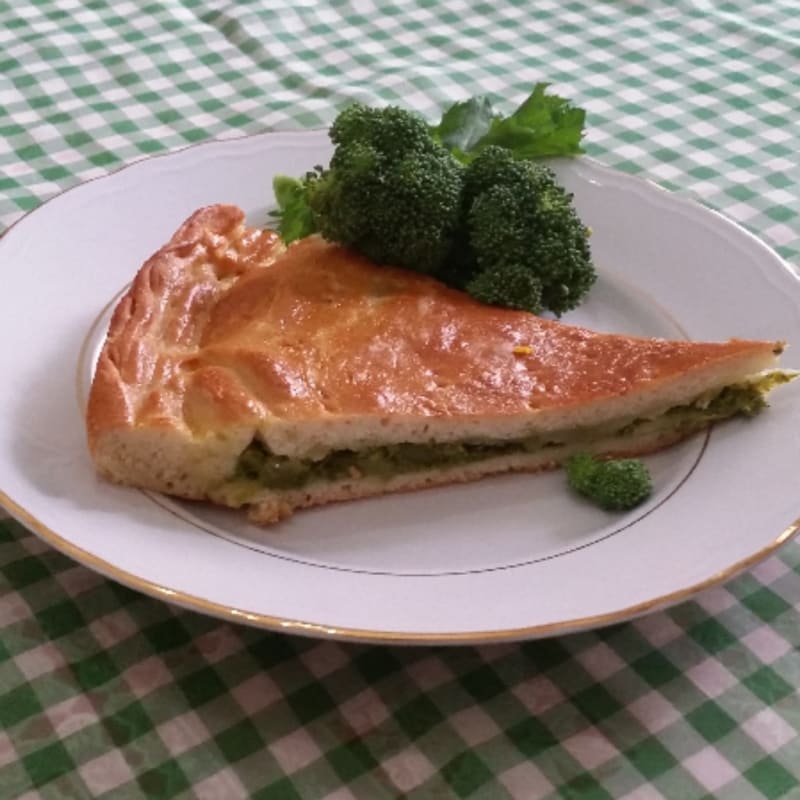 Foto Ricetta Focaccia farcita con rape e mozzarella Foto Ricetta Focaccia farcita con rape e mozzarella