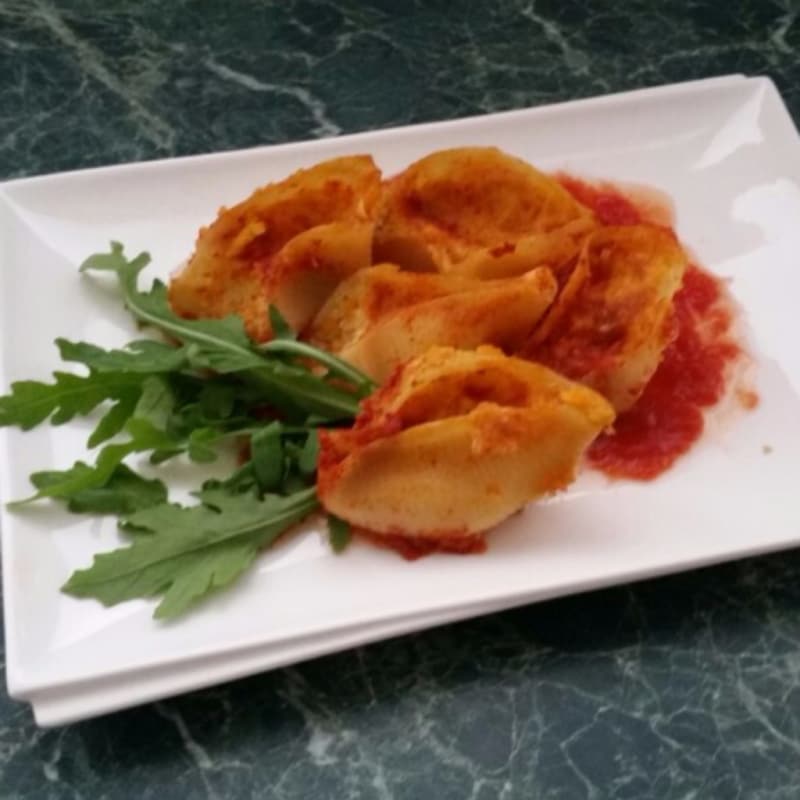 Foto Ricetta Conchiglioni ripieni vegetariani Foto Ricetta Conchiglioni ripieni vegetariani