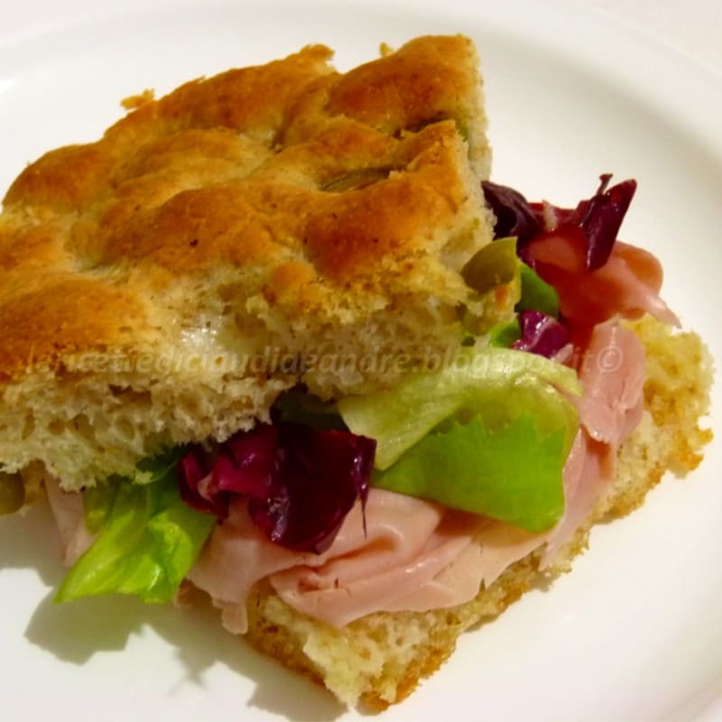 Foto Ricetta Integral Focaccia stuffed with chickpea flour Foto Ricetta Integral Focaccia stuffed with chickpea flour