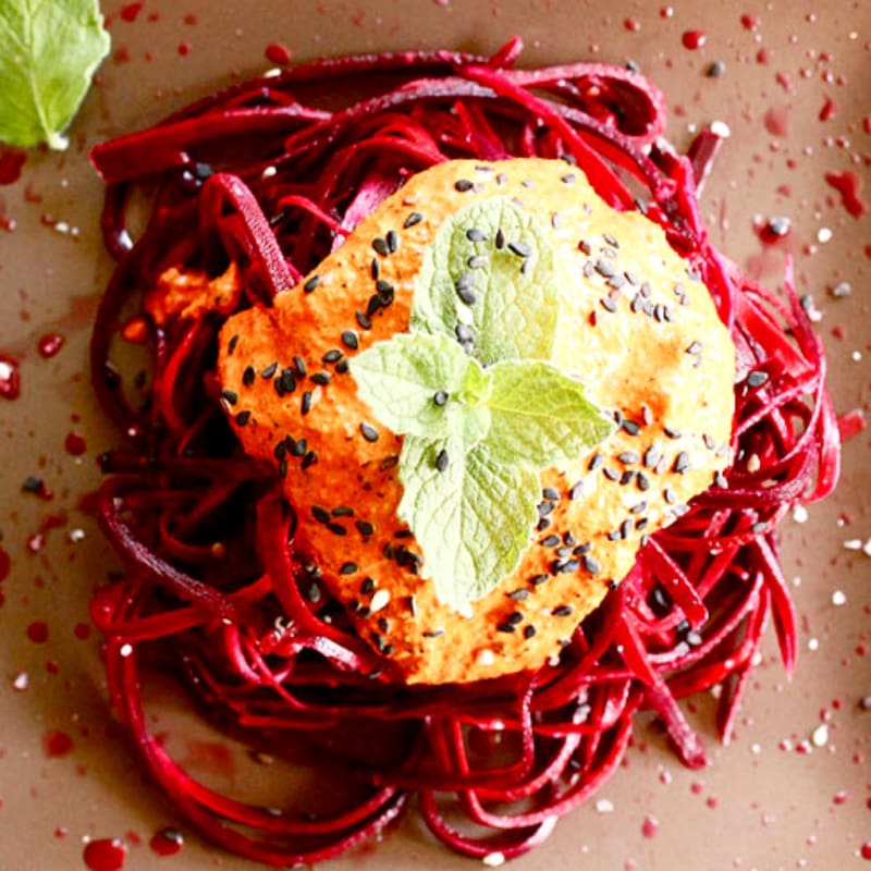Foto Ricetta red carrots Spaghetti with salsa cruda Foto Ricetta red carrots Spaghetti with salsa cruda