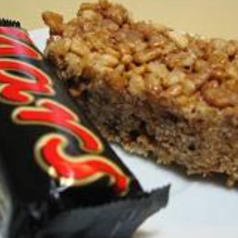 Foto Ricetta Dolce con riso soffiato e mars Foto Ricetta Dolce con riso soffiato e mars