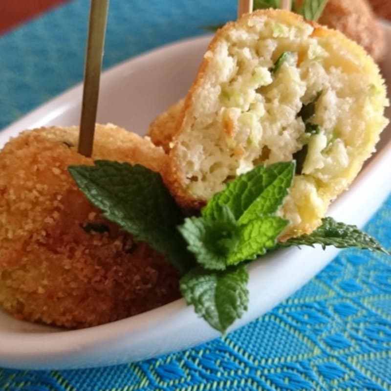 Foto Ricetta Meatballs with ricotta and zucchini Foto Ricetta Meatballs with ricotta and zucchini