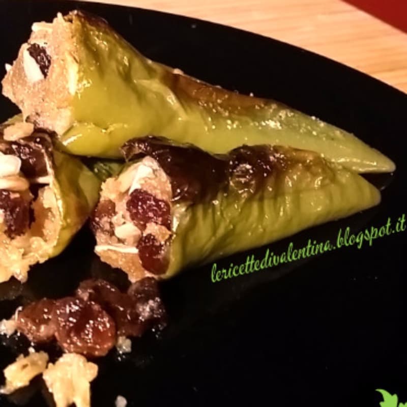 Foto Ricetta Friggitelli baked stuffed Foto Ricetta Friggitelli baked stuffed