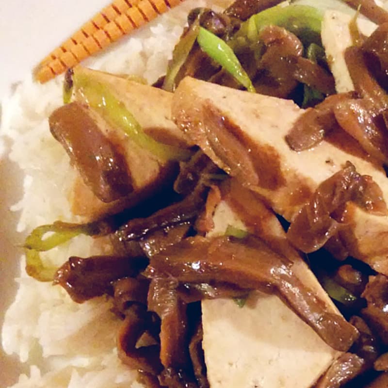Foto Ricetta Tofu perfumed with ginger and mushrooms Foto Ricetta Tofu perfumed with ginger and mushrooms