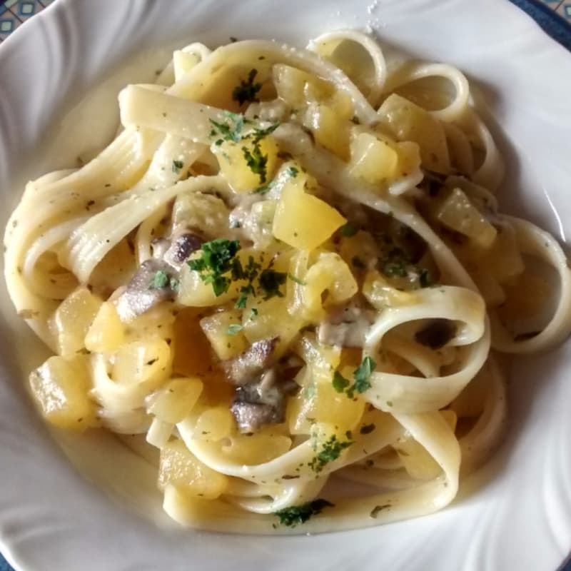 Foto Ricetta Tagliatelle with pumpkin and mushrooms Foto Ricetta Tagliatelle with pumpkin and mushrooms