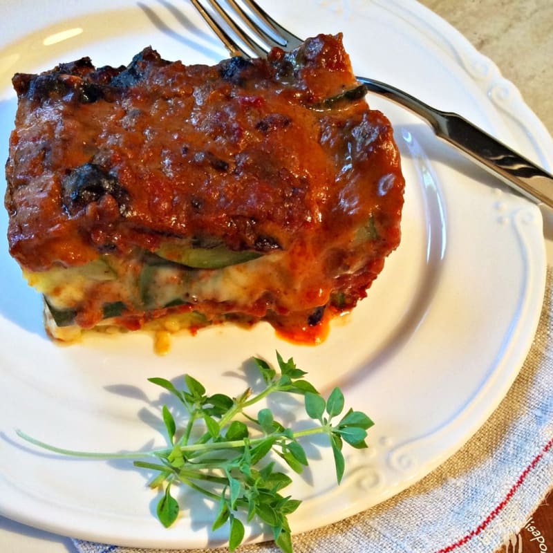 Foto Ricetta Zucchini flan, meat sauce with spices and smoked cheese Foto Ricetta Zucchini flan, meat sauce with spices and smoked cheese