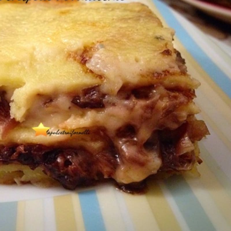 Foto Ricetta Lasagna crepes with radicchio Foto Ricetta Lasagna crepes with radicchio
