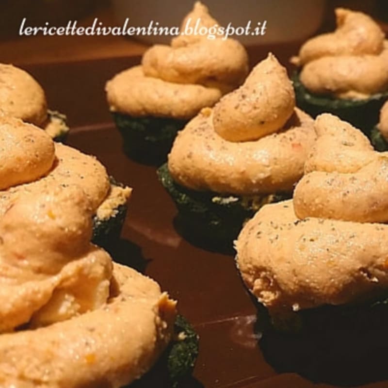 Foto Ricetta salty pastry: savory vegan cupcakes Foto Ricetta salty pastry: savory vegan cupcakes