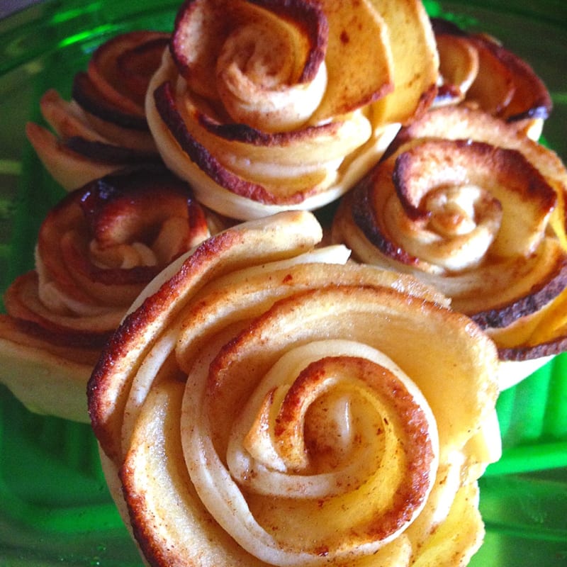 Foto Ricetta Roses apple and cinnamon Foto Ricetta Roses apple and cinnamon