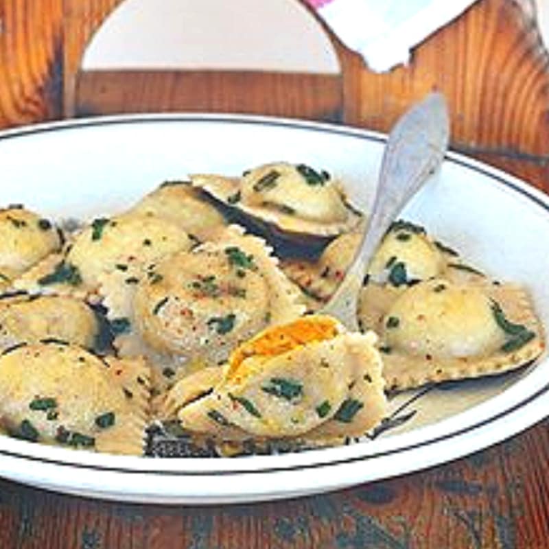 Foto Ricetta pumpkin and chestnut ravioli: autumn bouquet Foto Ricetta pumpkin and chestnut ravioli: autumn bouquet