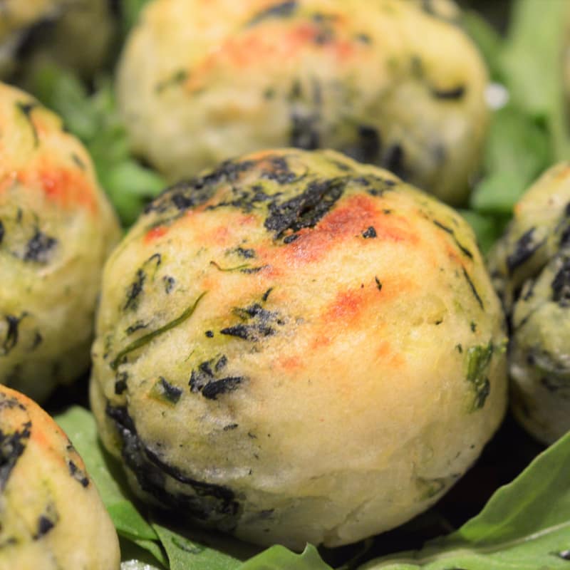 Foto Ricetta Polpette di patate e spinaci al forno Foto Ricetta Polpette di patate e spinaci al forno