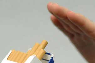 Diga não a si mesmo para parar de fumar Para parar de fumar diga não a si mesmo.