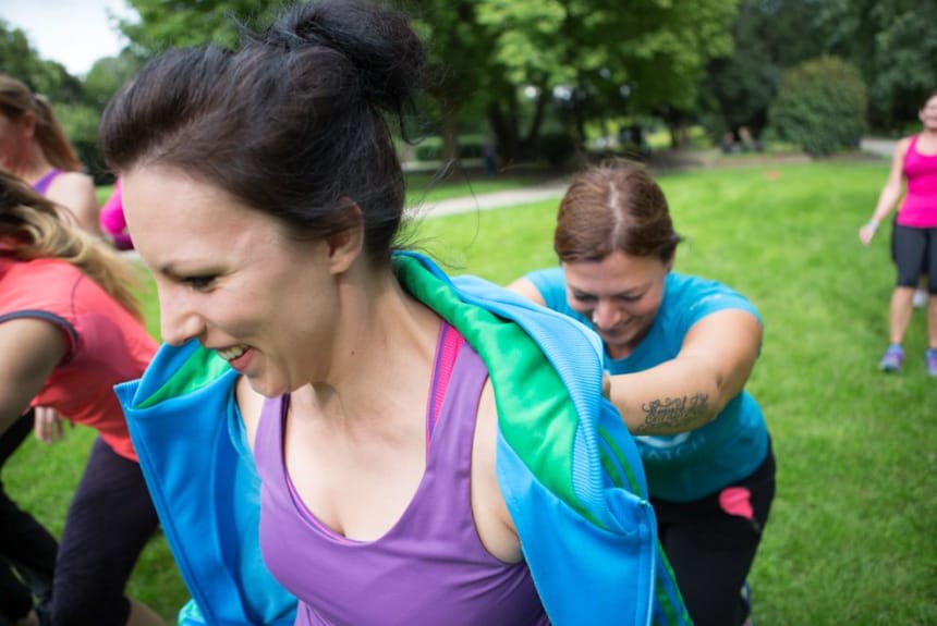 Outdoor Fitness München Spass und Spiele beim Training
