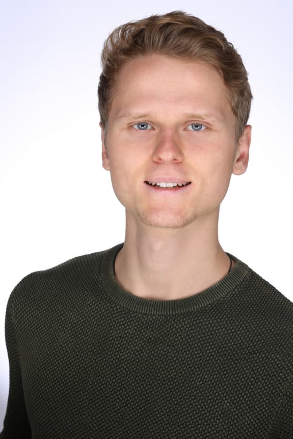 Leon Laakmann ist Personal Trainer mit Leib und Seele Leon Laakmann ist Personal Trainer mit Leib und Seele