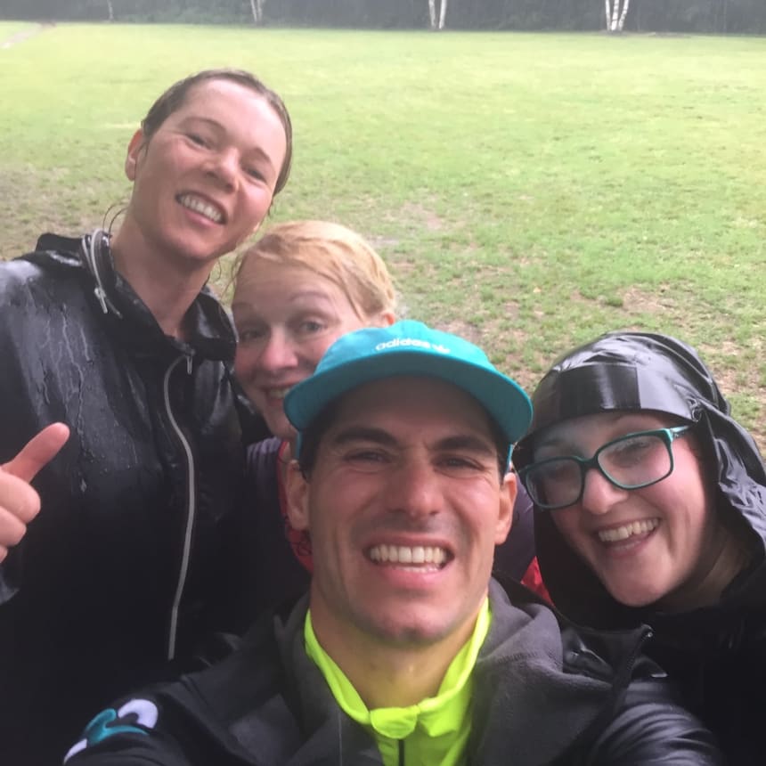 Vittorio Mattera mit seinen Booties beim Training Vittorio Mattera mit seinen Booties beim Training