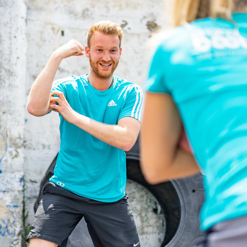 Personal Training mit einem Lächeln Personal Training mit einem Lächeln