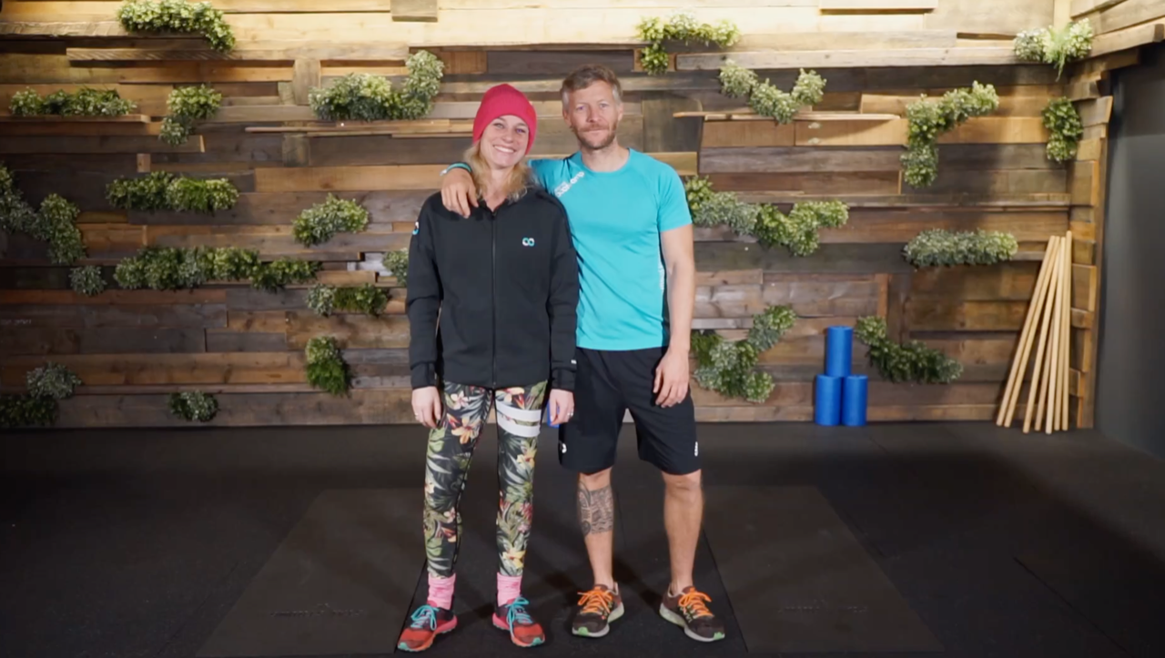 Manu und Sassy aus Köln freuen sich auf 6 Challenges mit dir! Manu und Sassy aus Köln freuen sich auf 6 Video Challenges mit dir!