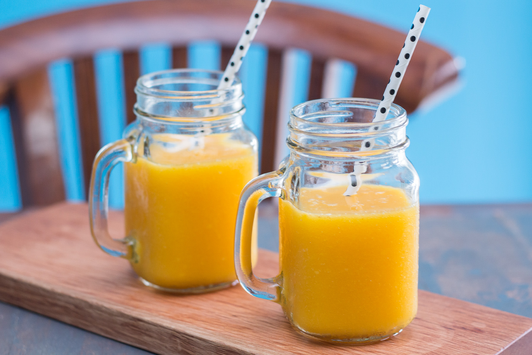 mango orange juice smoothie