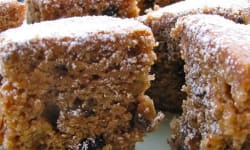 Applesauce Raisin Cake – Kosher Recipes | OU Kosher Certification – OU Kosher Certification