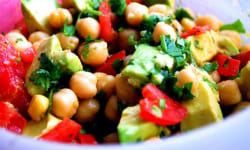 Chickpea Avocado and Tomato Salad – Kosher Recipes | OU Kosher Certification – OU Kosher Certificati
