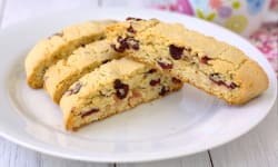 Cranberry Biscotti – Kosher Recipes | OU Kosher Certification – OU Kosher Certification