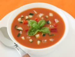 No-Cook Tomato Soup with Cucumbers – Kosher Recipes | OU Kosher Certification – OU Kosher Certificat