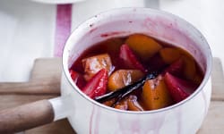 Vanilla Fruit Compote – Kosher Recipes | OU Kosher Certification