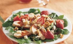 Turkey Strawberry Salad with Strawberry Honey Dressing – Kosher Recipes | OU Kosher Certification – 