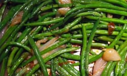 Hot Szechuan Green Beans – Kosher Recipes | OU Kosher Certification