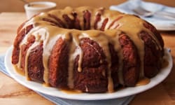 Apple and Spice Cake with Caramel Glaze – Kosher Recipes | OU Kosher Certification – OU Kosher Certi