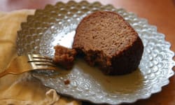 Shellie’s Pistachio and Apricot Honey Cake – Kosher Recipes | OU Kosher Certification – OU Kosher Ce