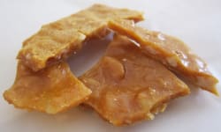 Macadamia Brittle  – Kosher Recipes | OU Kosher Certification – OU Kosher Certification